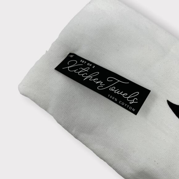 Halloween Hocus Pocus Dish Towels Set of 2 100% Cotton NEW - Picture 2 of 3